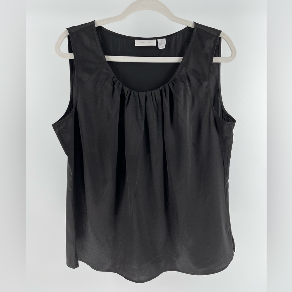 Chico's Black Scoop Neck Sleeveless Gathered Front Top